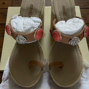 very adorable summer wedges with rhinestones